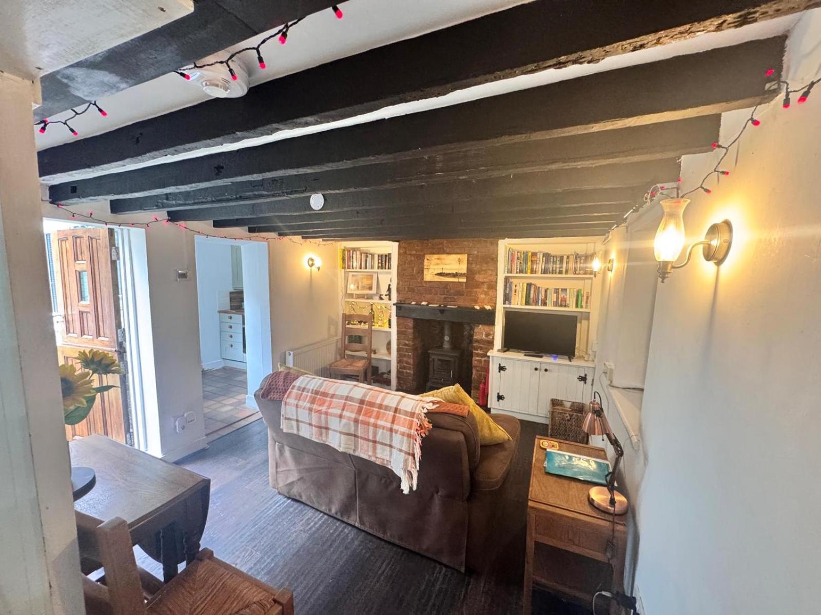 Alma Cottage - Cosy Romantic Retreat - Log Burner Ramsgate Exterior foto
